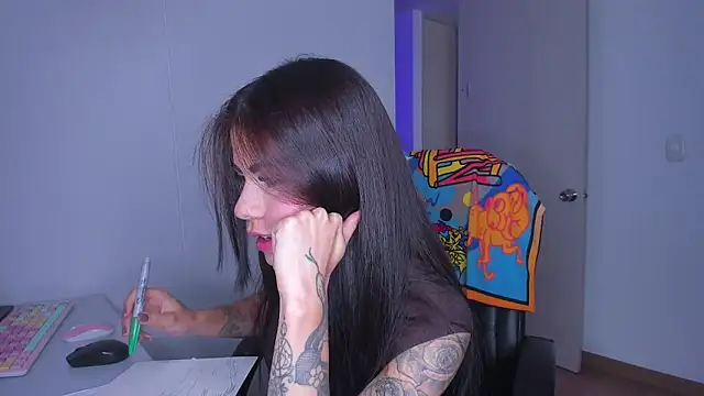 Lisegg  online show from March 13, 2026, 1:49 pm