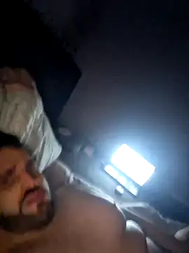 geiler-fickhengst455 online show from December 25, 2024, 3:29 am