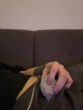 Snapshot of LionBoy1976 chatting on November 2, 2025, 5:34 am LionBoy1976 online show from November 2, 2025, 5:34 am