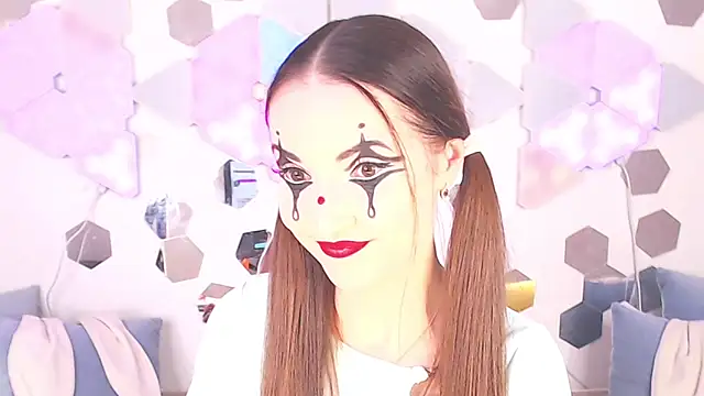 LexiKiss online show from November 4, 2025, 10:24 pm