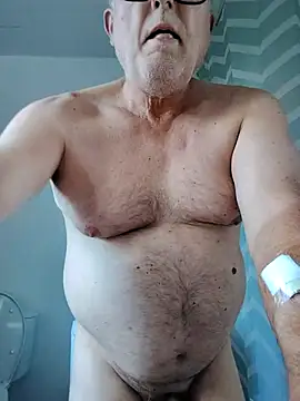 Snapshot of Corref chatting on September 12, 2025, 12:38 pm Corref online show from September 12, 2025, 12:38 pm