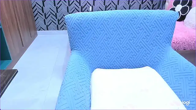 Snapshot of Toyota_Motor_Corporation chatting on November 3, 2025, 11:19 pm Toyota Motor Corporation online show from November 3, 2025, 11:19 pm