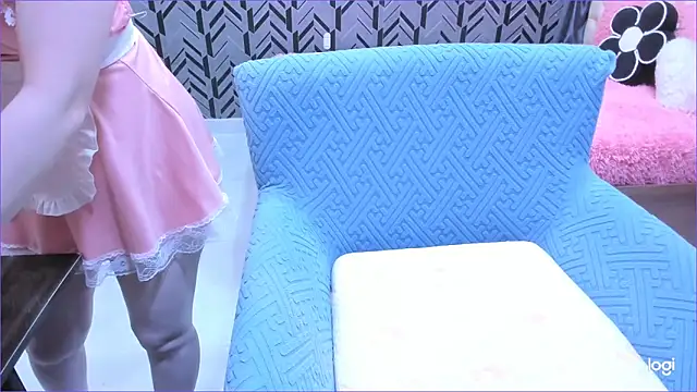 Snapshot of Toyota_Motor_Corporation chatting on November 19, 2025, 11:16 pm Toyota Motor Corporation online show from November 19, 2025, 11:16 pm