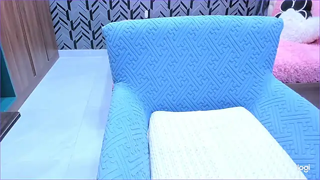 Snapshot of Toyota_Motor_Corporation chatting on October 31, 2025, 11:11 pm Toyota Motor Corporation online show from October 31, 2025, 11:11 pm