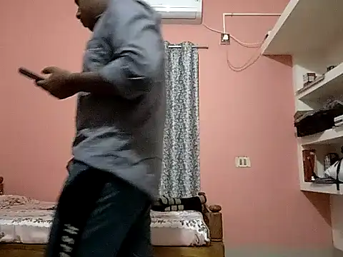 Aneesh007m online show from November 11, 2025, 5:19 pm