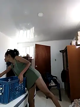 Snapshot of africa_deluxe chatting on March 23, 2026, 3:34 pm africa deluxe online show from March 23, 2026, 3:34 pm