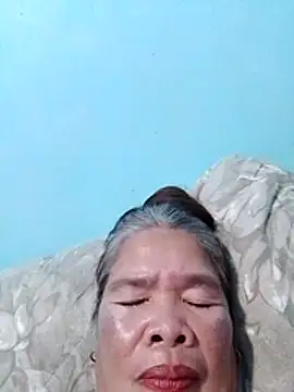 sexylizzy4u online show from March 9, 2026, 1:14 pm