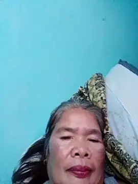 sexylizzy4u online show from March 15, 2026, 7:48 am