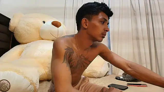 Snapshot of _dannyaldana_ chatting on January 28, 2025, 8:25 am  dannyaldana  online show from January 28, 2025, 8:25 am