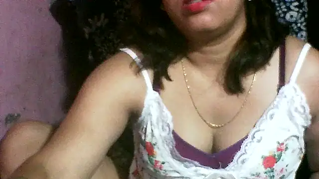 Snapshot of koyel90 chatting on June 17, 2026, 6:07 pm koyel90 online show from June 17, 2026, 6:07 pm