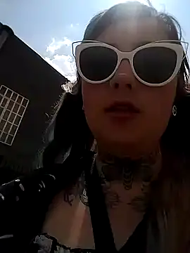 cindy ink online show from January 17, 2025, 5:19 pm