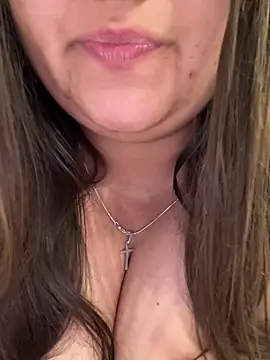 Snapshot of Jane_BBW chatting on September 23, 2025, 12:17 am Jane BBW online show from September 23, 2025, 12:17 am