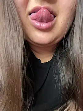 Snapshot of Jane_BBW chatting on March 8, 2025, 3:24 pm Jane BBW online show from March 8, 2025, 3:24 pm