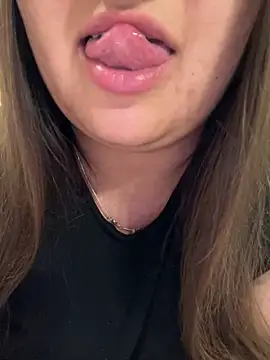 Snapshot of Jane_BBW chatting on September 19, 2025, 9:41 pm Jane BBW online show from September 19, 2025, 9:41 pm