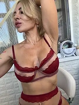 Hotnessi online show from September 14, 2025, 9:31 am