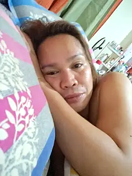 Snapshot of tsfucker_lei chatting on April 22, 2026, 4:47 pm tsfucker lei online show from April 22, 2026, 4:47 pm
