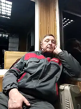 Pokaz2020 online show from November 8, 2025, 4:05 am