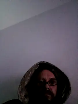 Snapshot of Skody31 chatting on May 11, 2026, 4:26 pm Skody31 online show from May 11, 2026, 4:26 pm