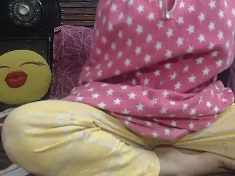 prettyindiandoll online show from February 28, 2026, 5:18 am