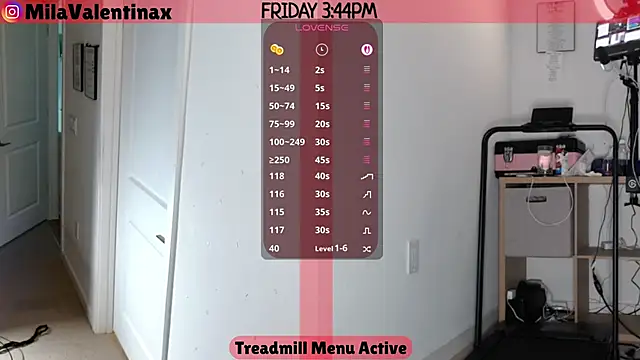 Snapshot of MilaValentina chatting on November 14, 2025, 8:45 pm MilaValentina online show from November 14, 2025, 8:45 pm