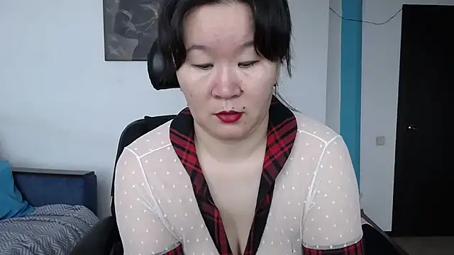 Akira xx online show from March 18, 2026, 2:37 am