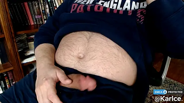 Snapshot of karlce chatting on February 10, 2025, 9:04 pm karlce online show from February 10, 2025, 9:04 pm