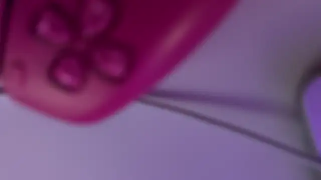 Snapshot of airgeadx chatting on December 16, 2025, 11:53 pm airgeadx online show from December 16, 2025, 11:53 pm