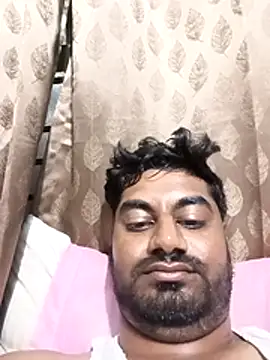Snapshot of bossno2596 chatting on May 4, 2026, 5:49 pm bossno2596 online show from May 4, 2026, 5:49 pm