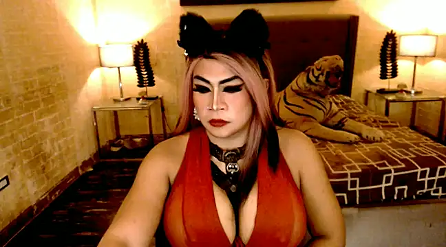 Snapshot of LavictoriaFox chatting on February 20, 2025, 12:57 pm LavictoriaFox online show from February 20, 2025, 12:57 pm