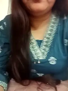 naughtymadam online show from February 26, 2026, 6:46 am