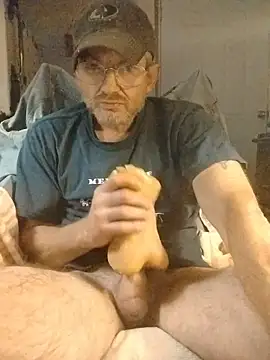 Snapshot of ROBERT0516 chatting on November 24, 2025, 12:05 pm ROBERT0516 online show from November 24, 2025, 12:05 pm