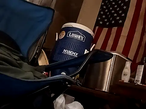 Snapshot of ROBERT0516 chatting on September 23, 2025, 11:34 pm ROBERT0516 online show from September 23, 2025, 11:34 pm