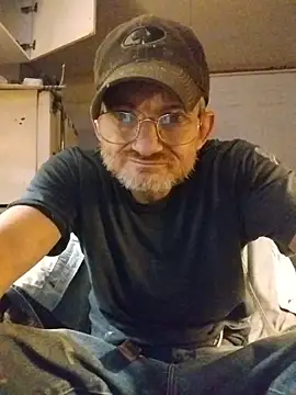 Snapshot of ROBERT0516 chatting on November 23, 2025, 4:39 pm ROBERT0516 online show from November 23, 2025, 4:39 pm