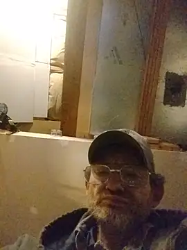 ROBERT0516 online show from February 7, 2026, 10:51 pm