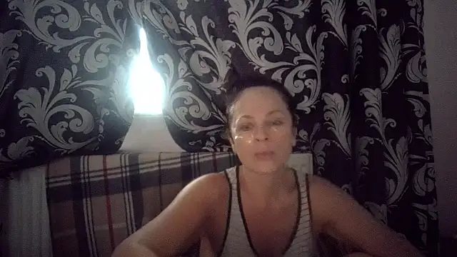 LindaStarS online show from November 16, 2025, 6:07 am