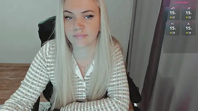 Snapshot of AllAboutLoveXx chatting on October 15, 2025, 6:22 am AllAboutLoveXx online show from October 15, 2025, 6:22 am