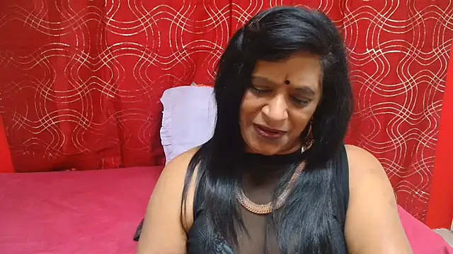 Snapshot of INDIANFUSION chatting on July 7, 2026, 7:39 pm INDIANFUSION online show from July 7, 2026, 7:39 pm