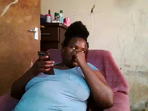 Snapshot of sexybigboobz chatting on February 17, 2026, 7:16 am sexybigboobz online show from February 17, 2026, 7:16 am