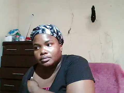 Snapshot of sexybigboobz chatting on December 22, 2025, 6:02 am sexybigboobz online show from December 22, 2025, 6:02 am