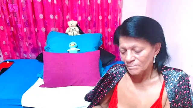 Snapshot of SLUTTYROXY chatting on February 14, 2026, 8:09 pm SLUTTYROXY online show from February 14, 2026, 8:09 pm