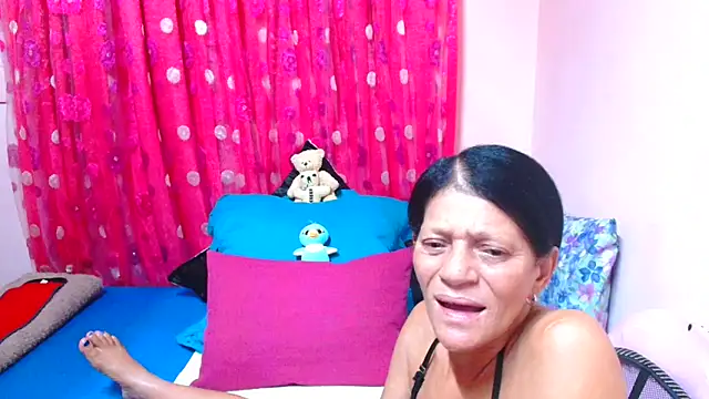 Snapshot of SLUTTYROXY chatting on February 13, 2026, 7:58 pm SLUTTYROXY online show from February 13, 2026, 7:58 pm