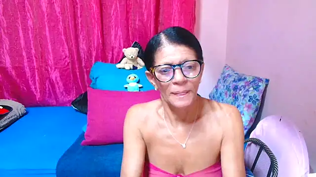 Snapshot of SLUTTYROXY chatting on February 8, 2026, 7:00 pm SLUTTYROXY online show from February 8, 2026, 7:00 pm