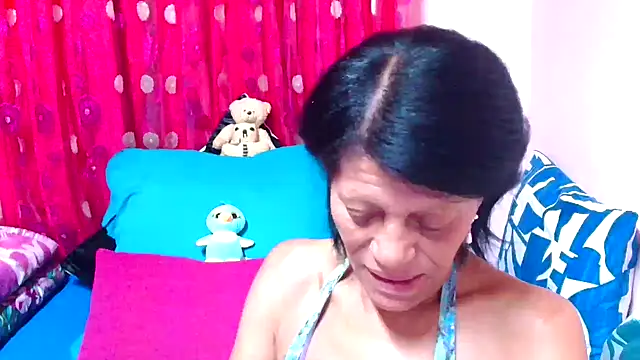 SLUTTYROXY online show from October 26, 2025, 5:52 am