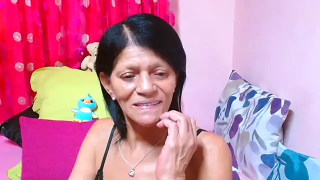 SLUTTYROXY online show from March 17, 2026, 5:32 am