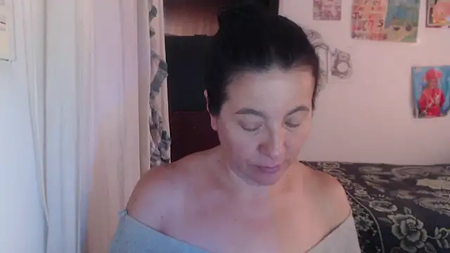 Snapshot of stefilove10 chatting on February 11, 2025, 5:40 pm stefilove10 online show from February 11, 2025, 5:40 pm