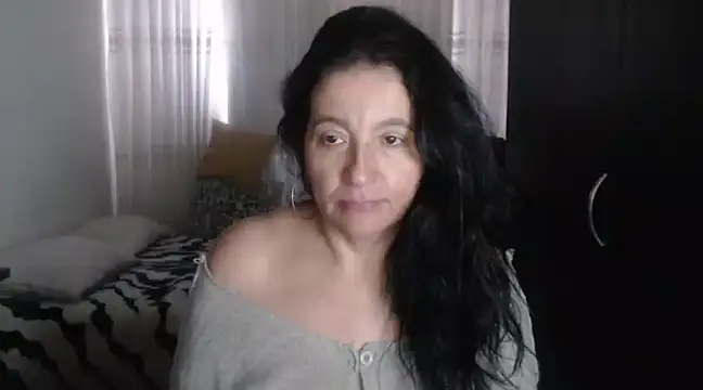 Snapshot of stefilove10 chatting on January 10, 2025, 5:34 pm stefilove10 online show from January 10, 2025, 5:34 pm