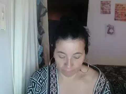 Snapshot of stefilove10 chatting on March 3, 2025, 1:45 pm stefilove10 online show from March 3, 2025, 1:45 pm