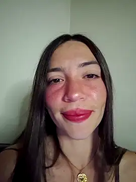 Snapshot of loveuu-bae chatting on November 11, 2025, 1:00 am loveuu-bae online show from November 11, 2025, 1:00 am