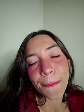 loveuu-bae online show from February 3, 2026, 12:54 am