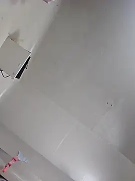 Snapshot of UncutHammer69 chatting on October 10, 2025, 3:24 pm UncutHammer69 online show from October 10, 2025, 3:24 pm